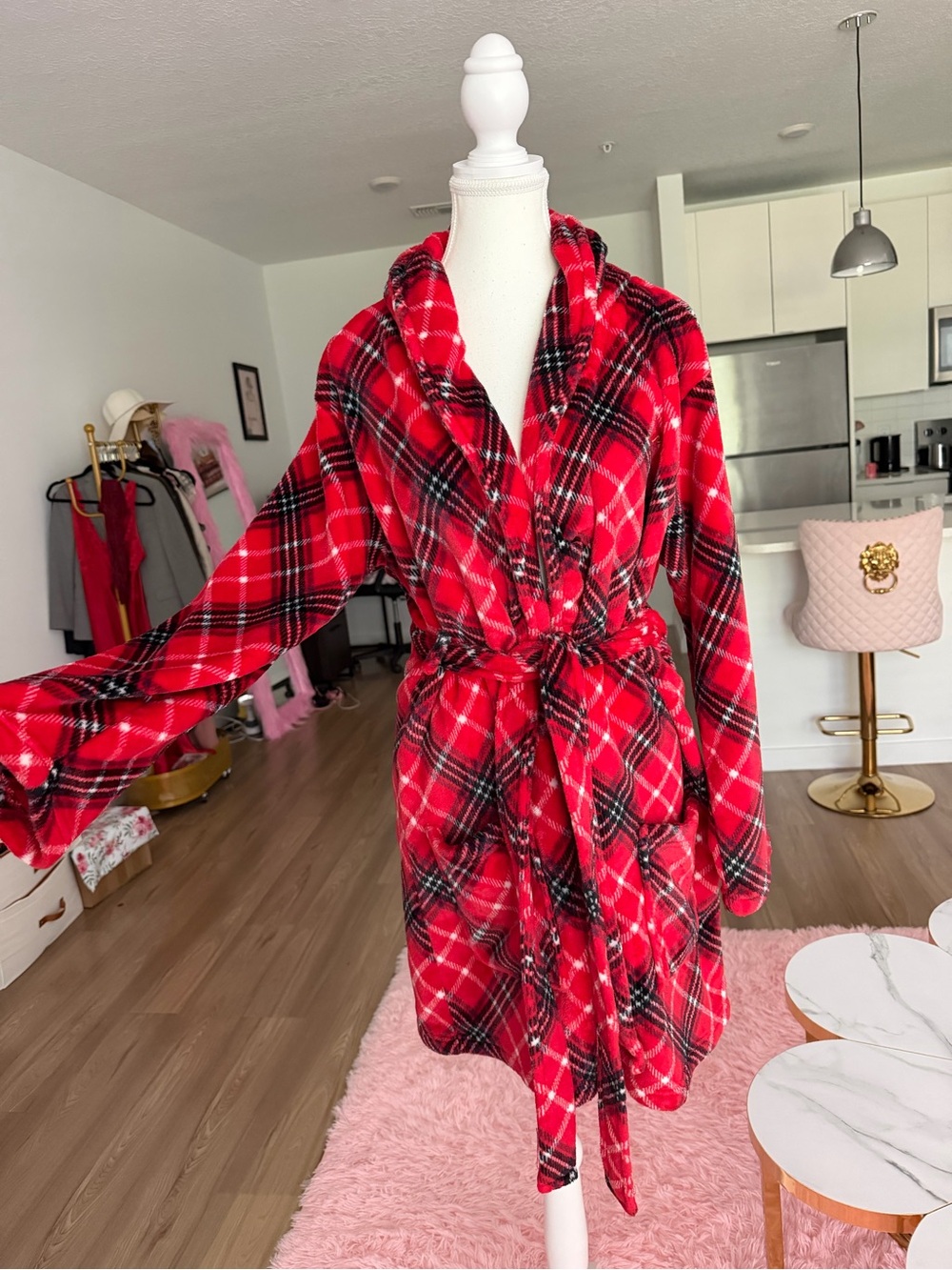 Victoria's Secret Red Black Plaid Fleece Hooded Robe